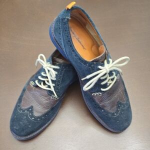TOMMY BAHAMA Men's Blue and Brown Oxford Shoes Sz 9 Elliot Wingtip